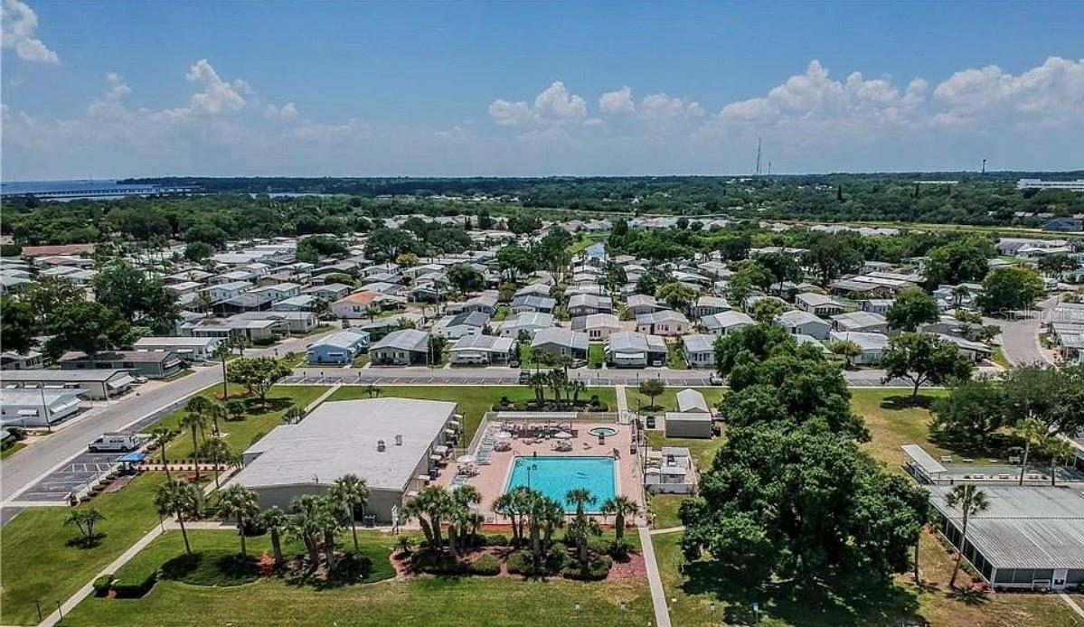 Image 44 of 52 For 245 Pelican Drive N