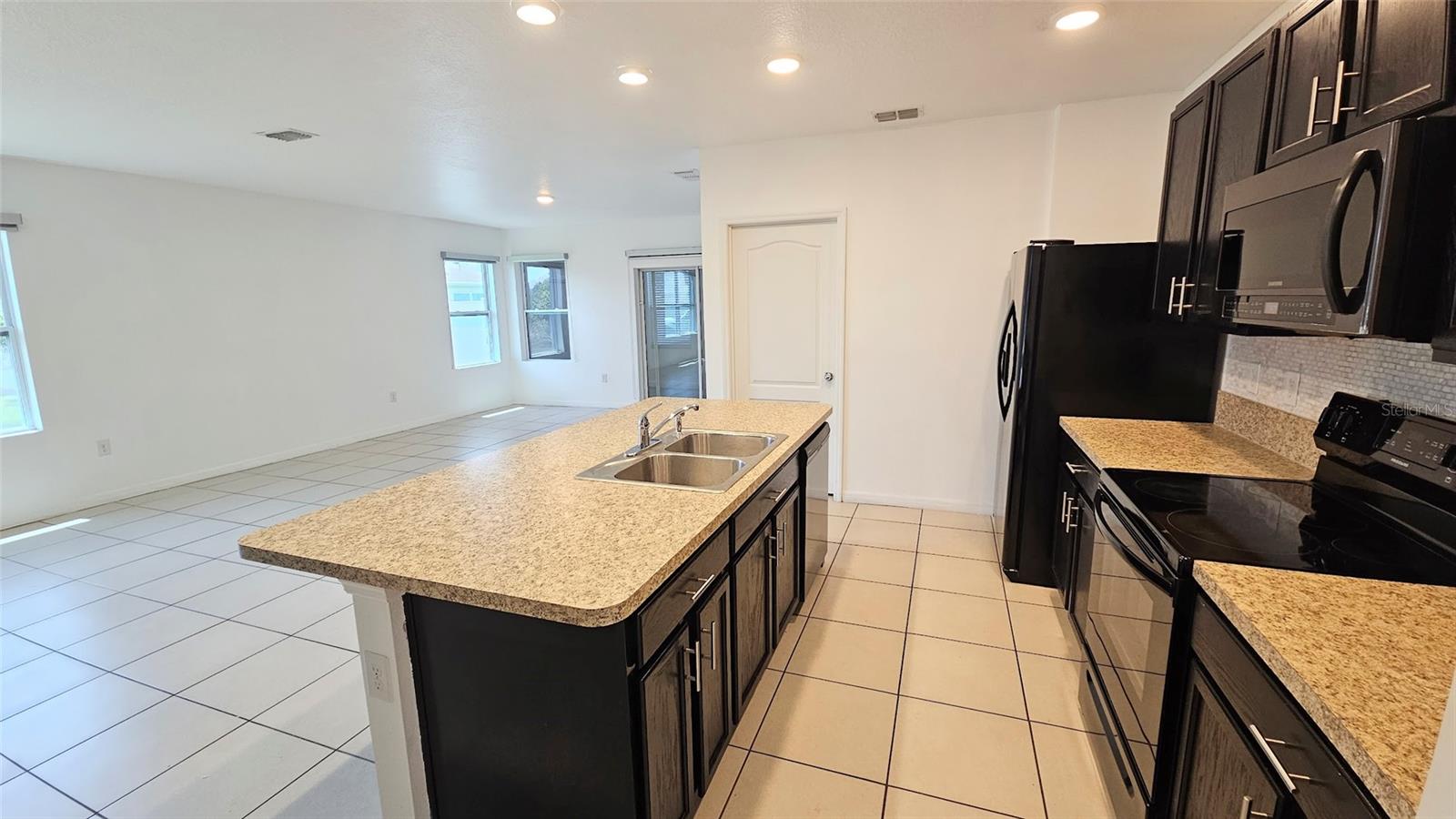 Image 12 of 53 For 1724 Ranger Highlands Road