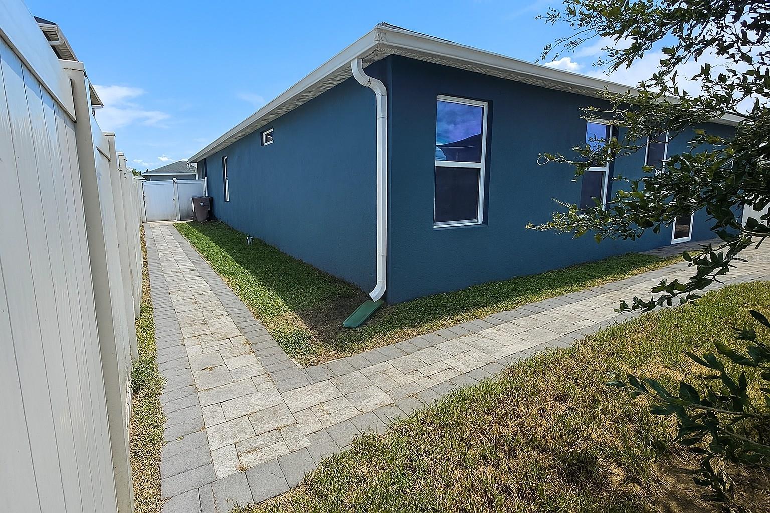 Image 8 of 53 For 1724 Ranger Highlands Road