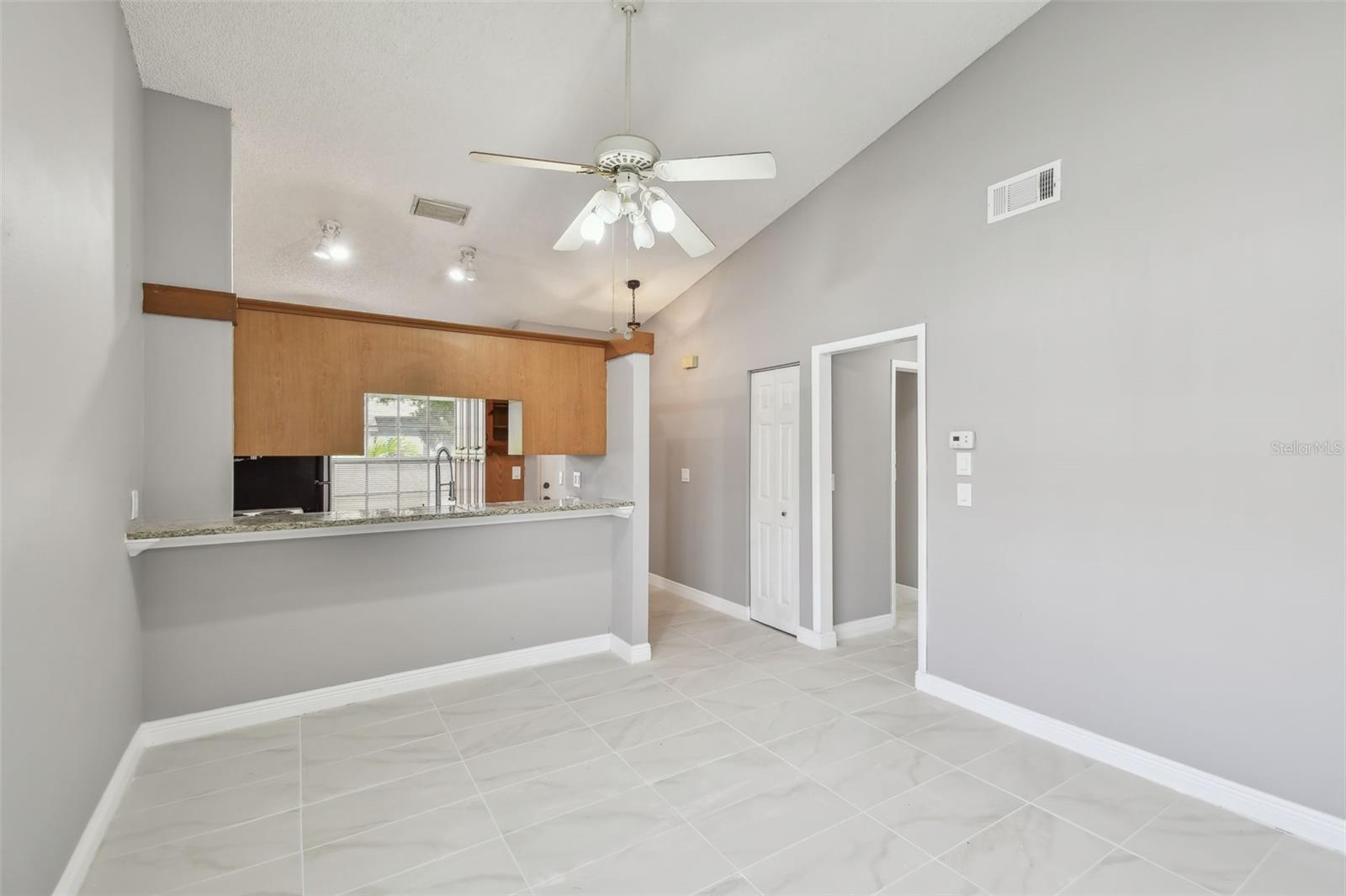 Image 15 of 40 For 3842 La Costa Lane