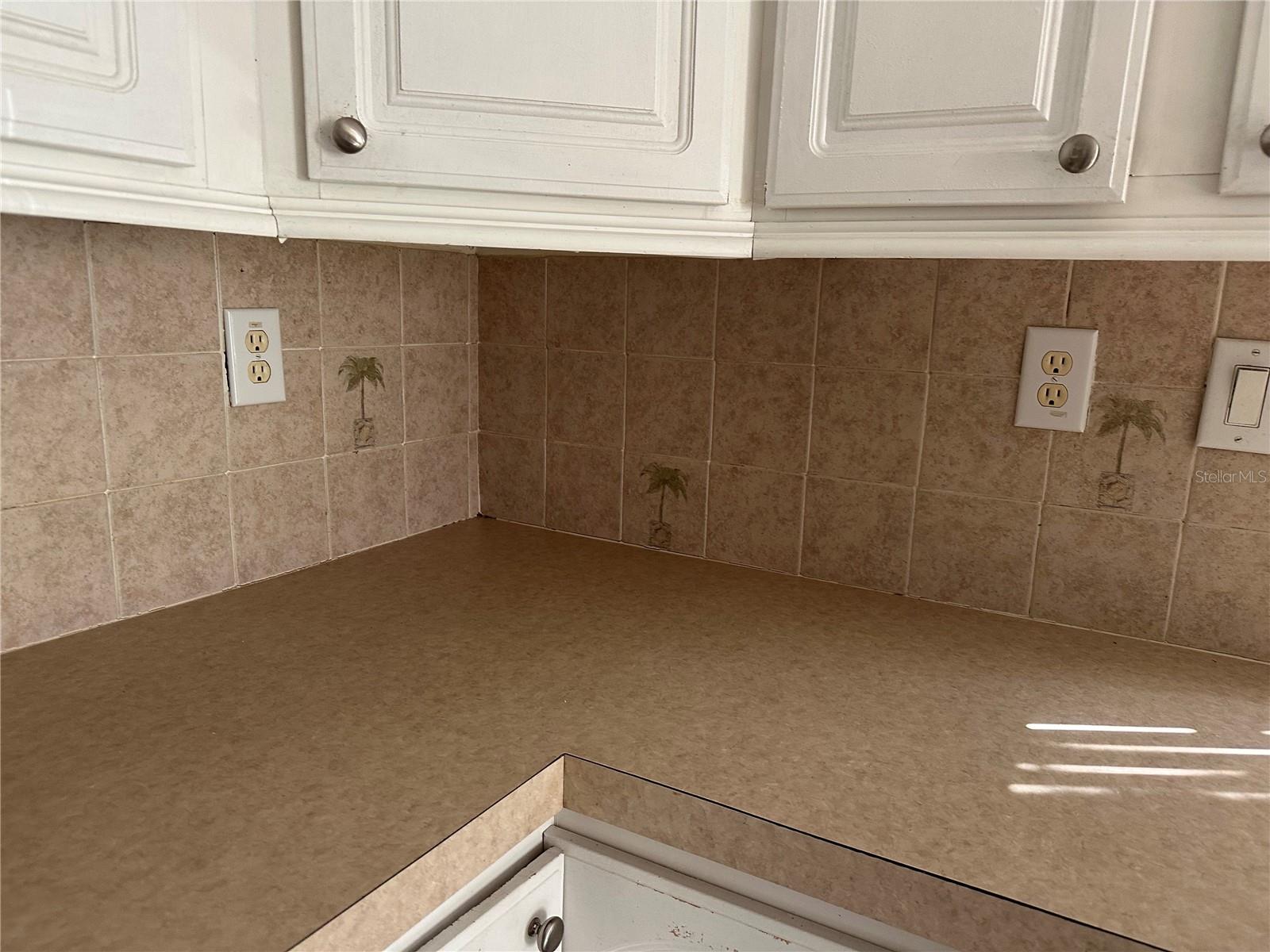 Image 8 of 21 For 12408 Elnora Drive