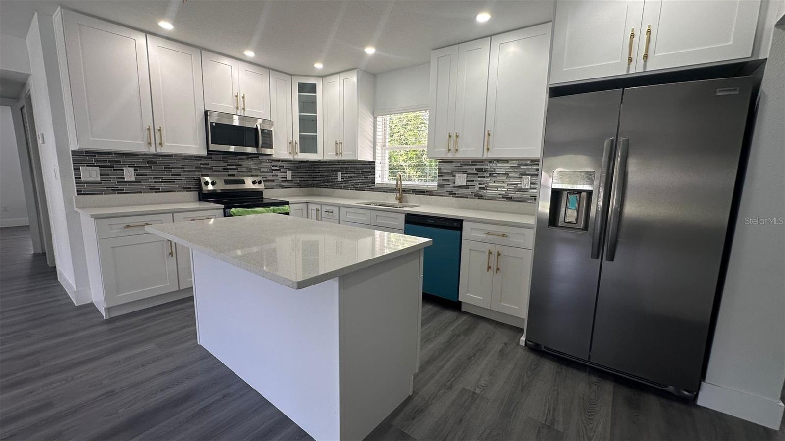 Image 10 of 61 For 125 Arkwright Drive