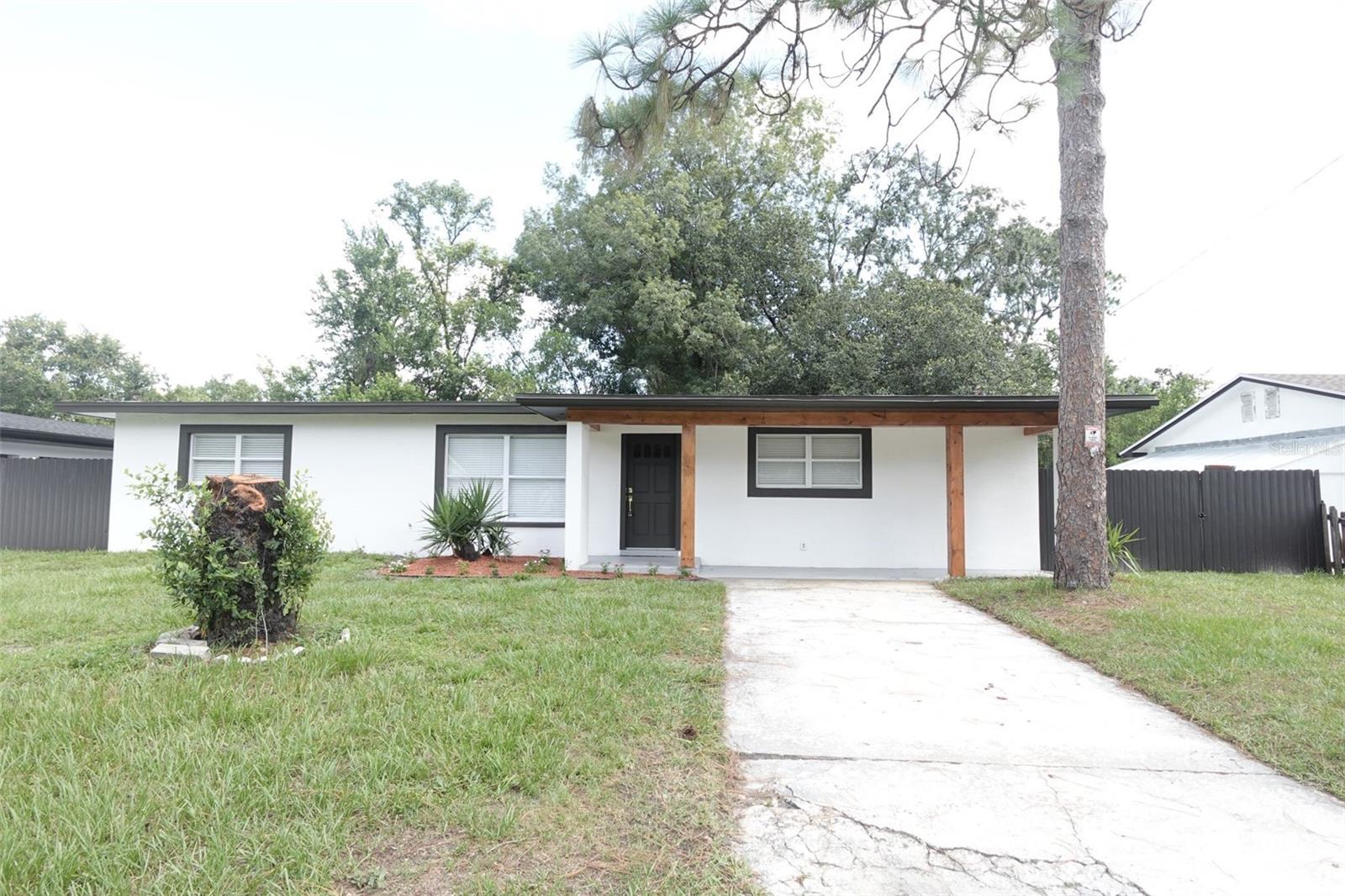 Image 41 of 61 For 125 Arkwright Drive