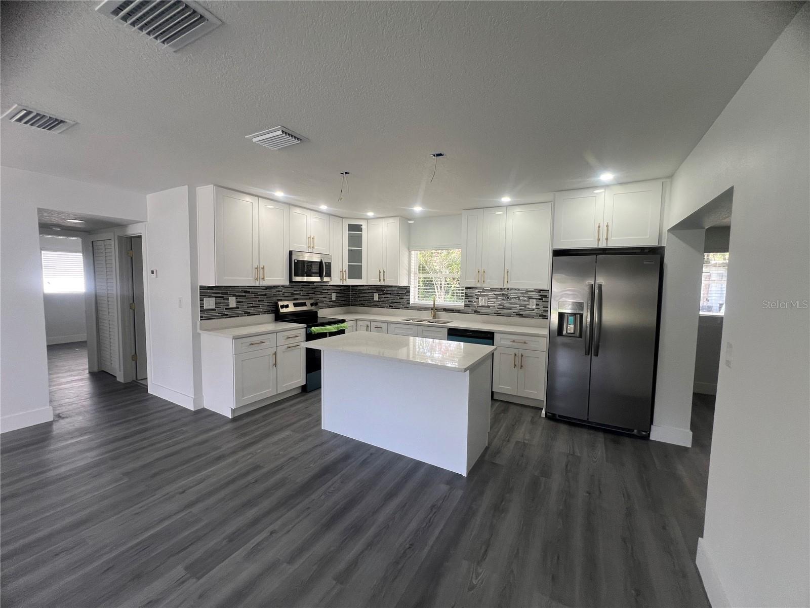 Image 45 of 61 For 125 Arkwright Drive