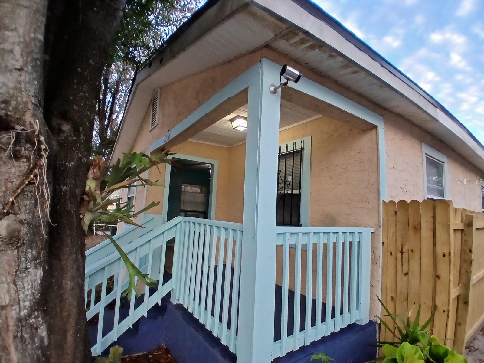 Image 12 of 67 For 1736 Cherry Street