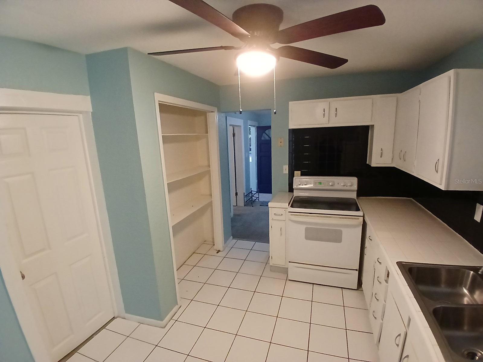 Image 32 of 67 For 1736 Cherry Street