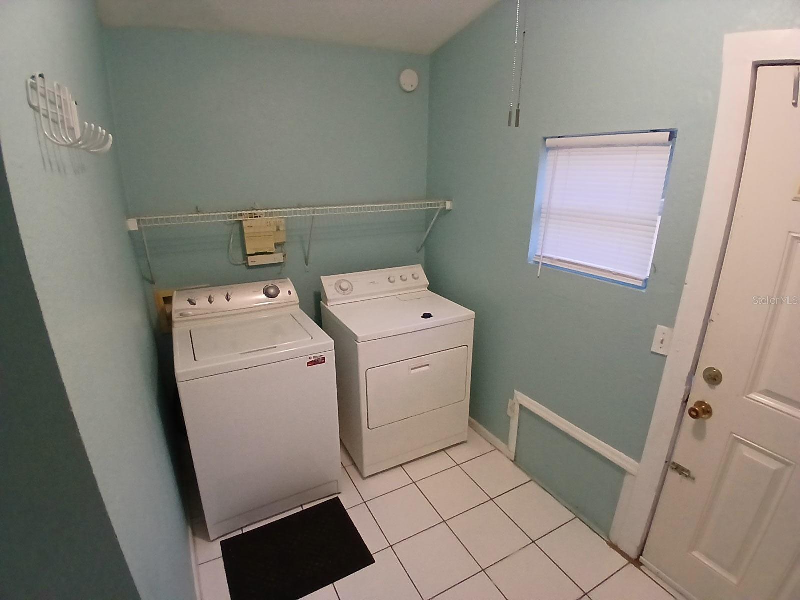 Image 42 of 67 For 1736 Cherry Street