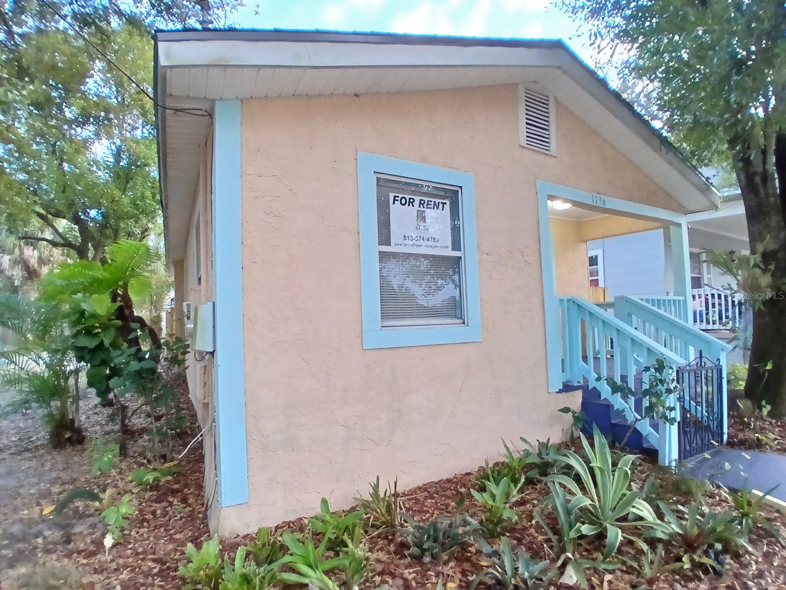 Image 5 of 67 For 1736 Cherry Street