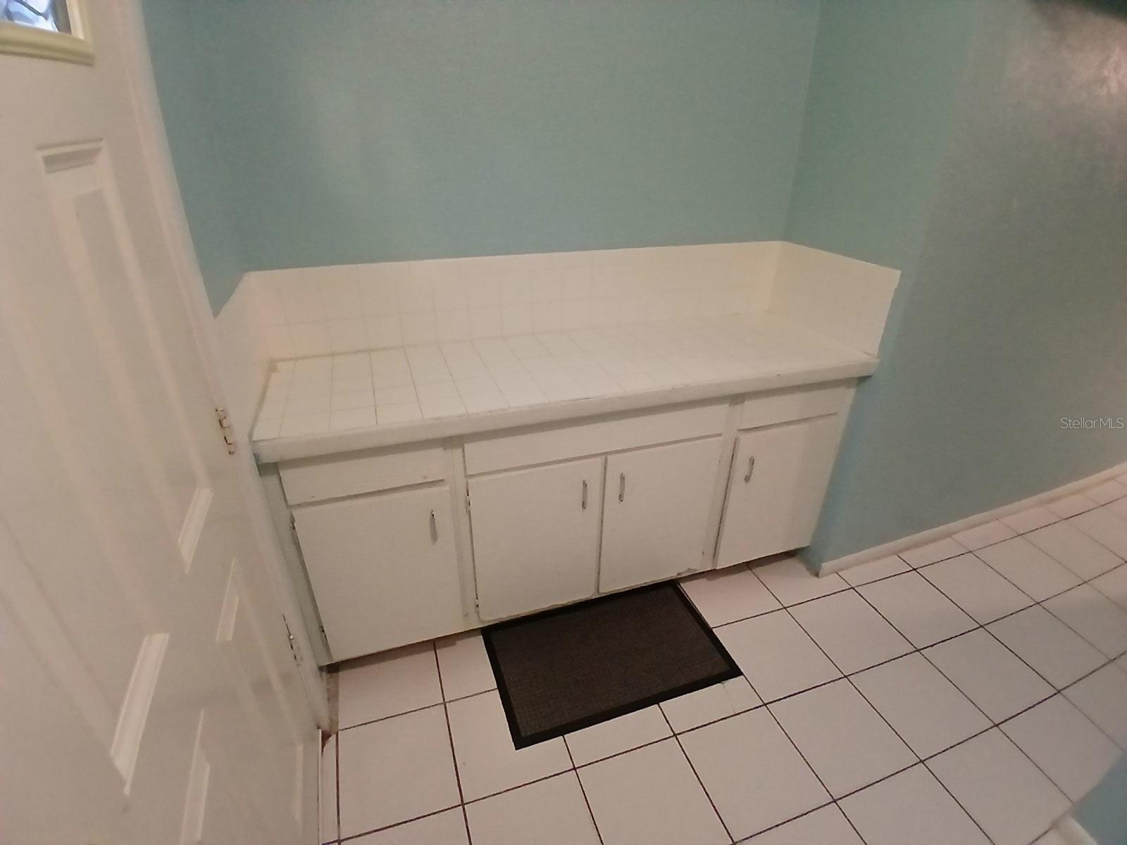 Image 62 of 67 For 1736 Cherry Street