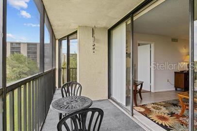 Image 15 of 39 For 900 Cove Cay Drive 2d