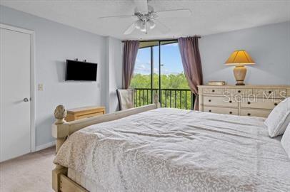 Image 21 of 39 For 900 Cove Cay Drive 2d