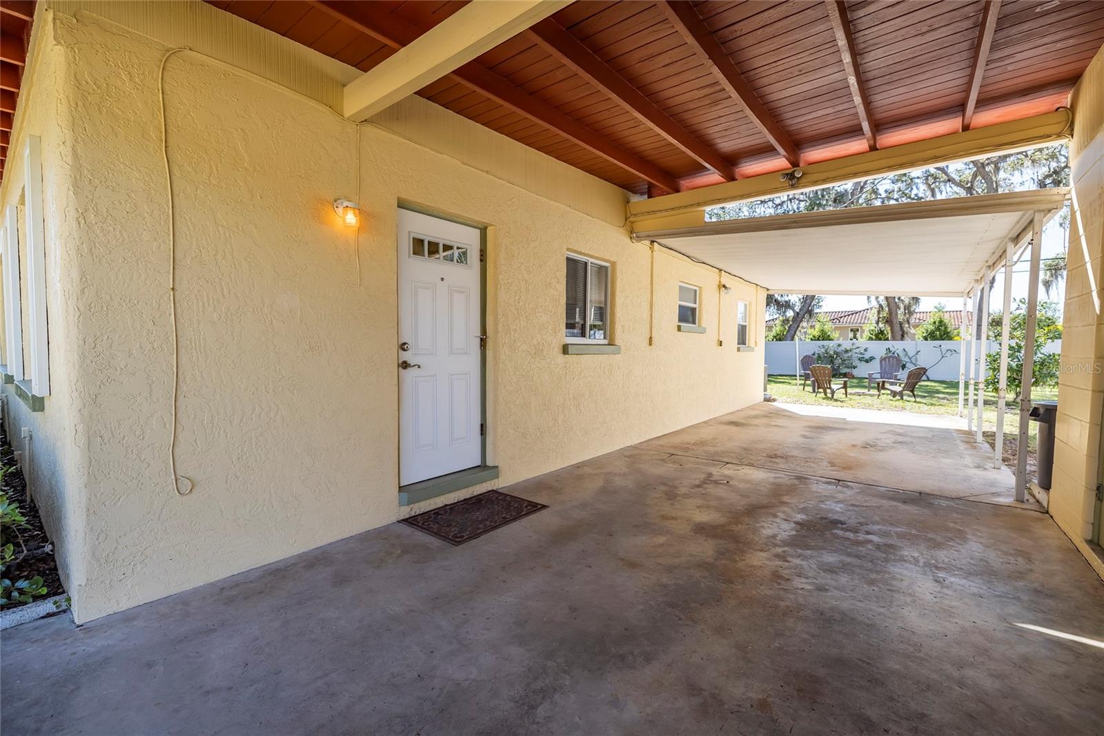 Image 12 of 21 For 10256 51st Avenue N