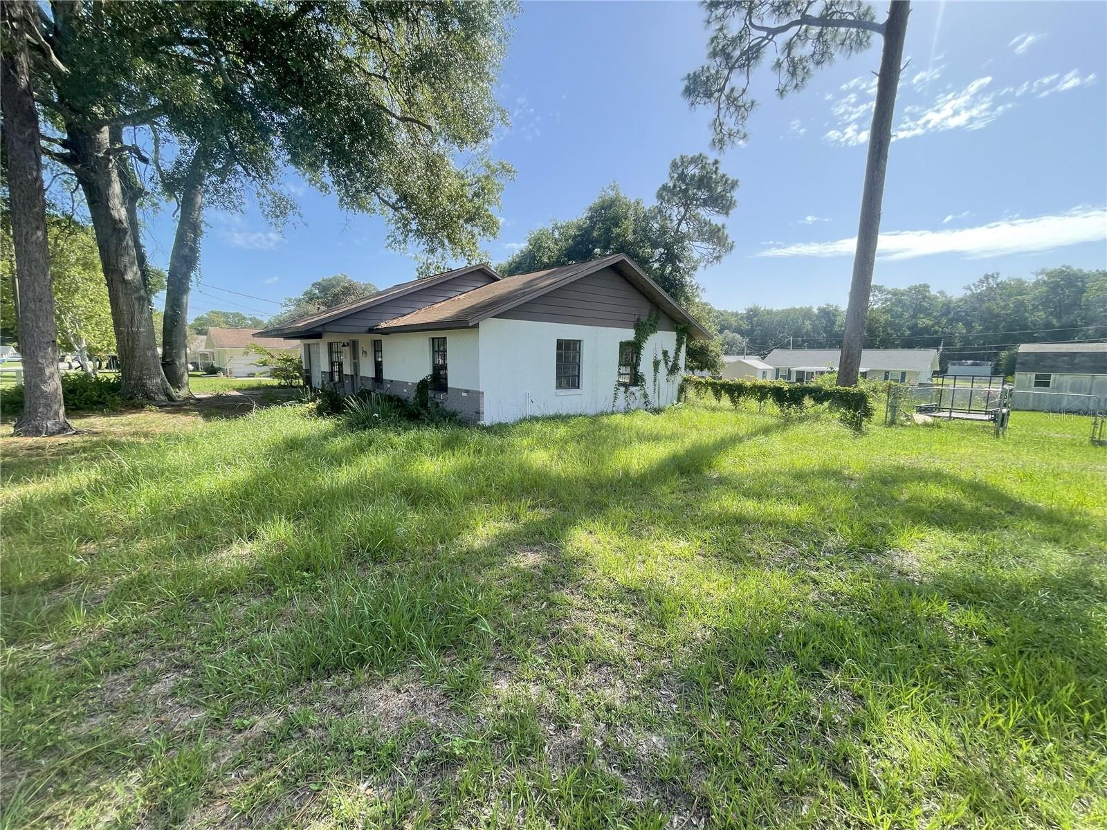 Image 4 of 21 For 12155 96th Terrace