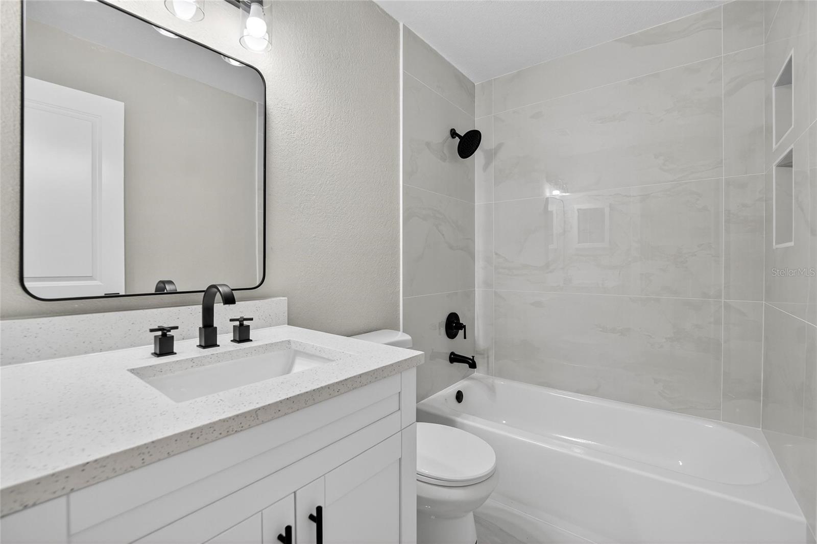 Image 40 of 91 For 747 Stillview Circle