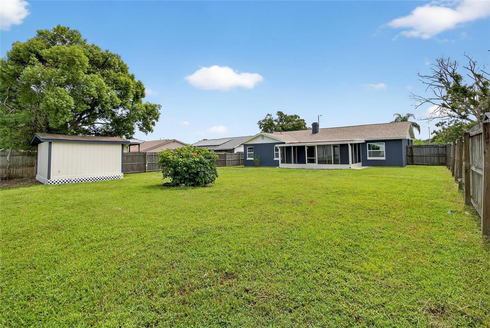 Image 59 of 91 For 747 Stillview Circle