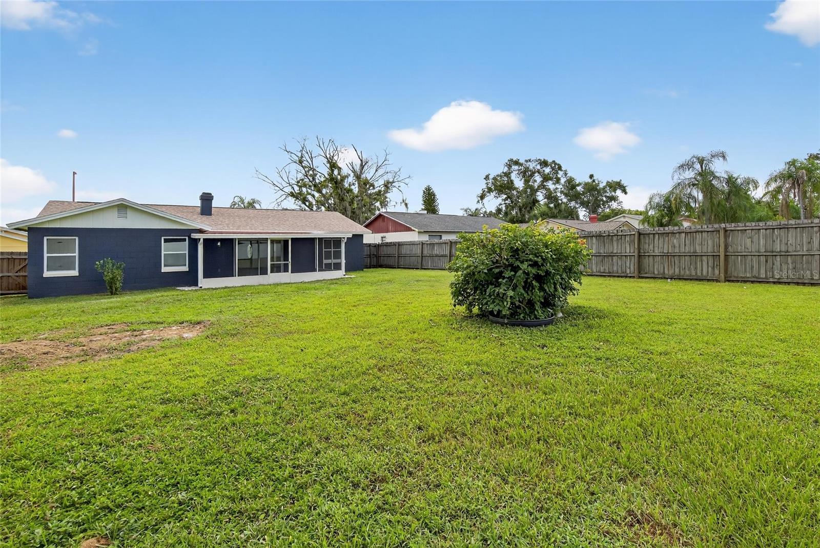 Image 60 of 91 For 747 Stillview Circle