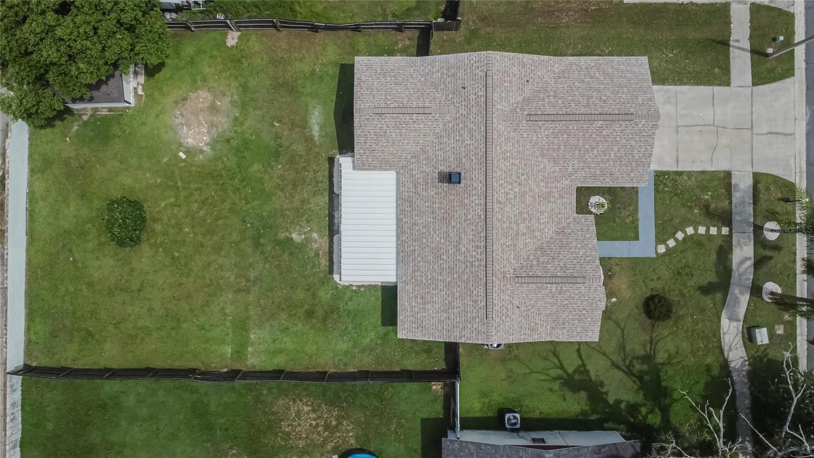 Image 80 of 91 For 747 Stillview Circle