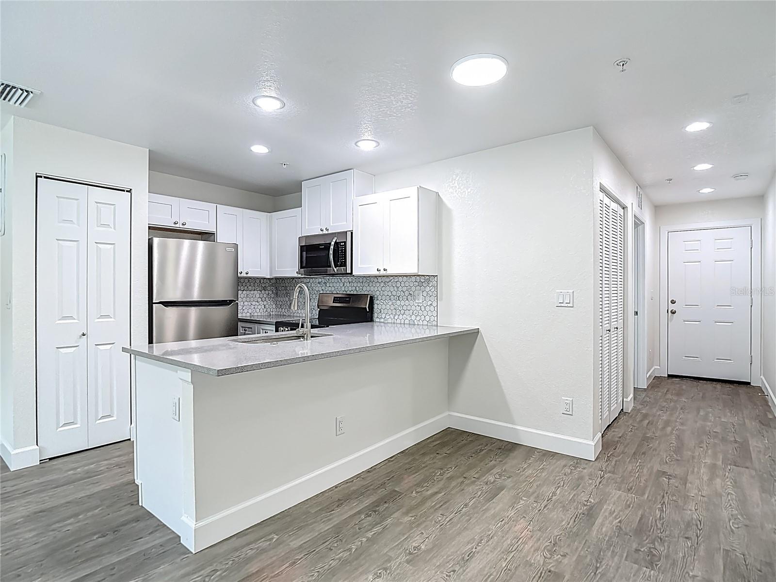 Details for 326 Grosse Avenue S 6, TARPON SPRINGS, FL 34689