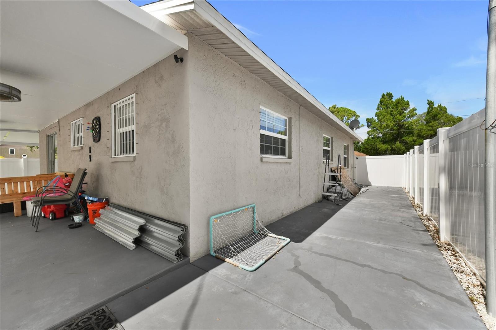 Image 38 of 43 For 8001 52nd Way N