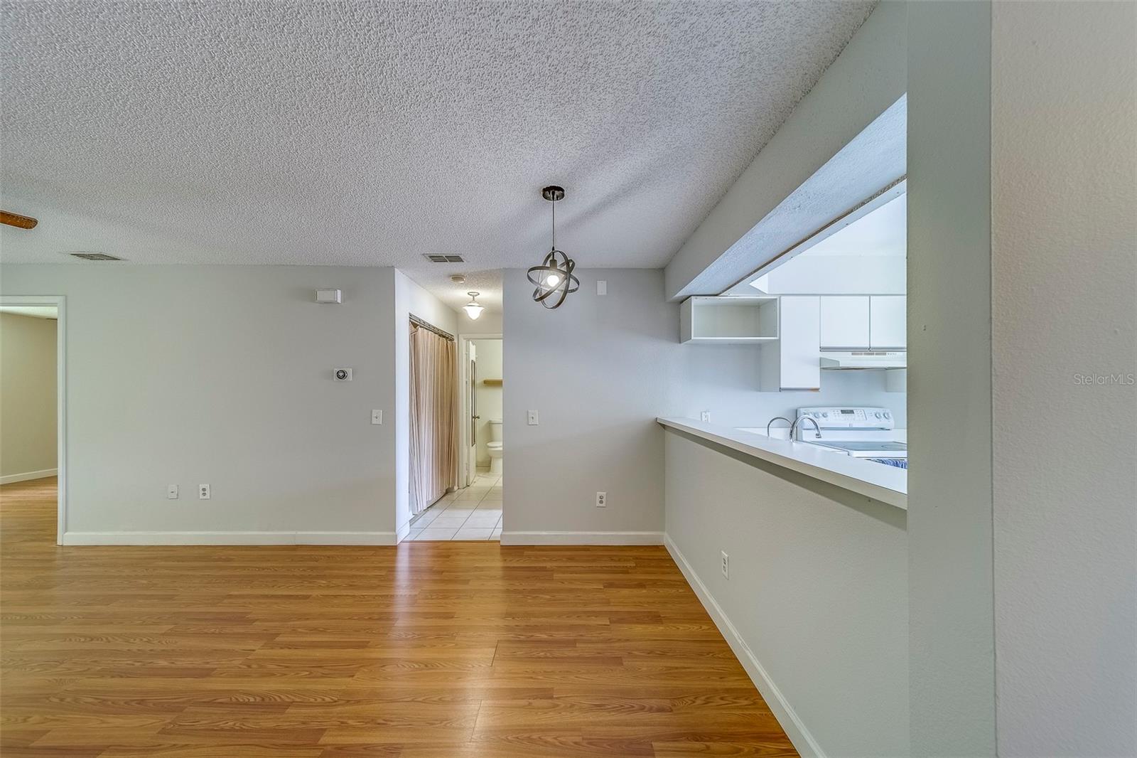 Image 13 of 78 For 3001 58th Avenue S 904