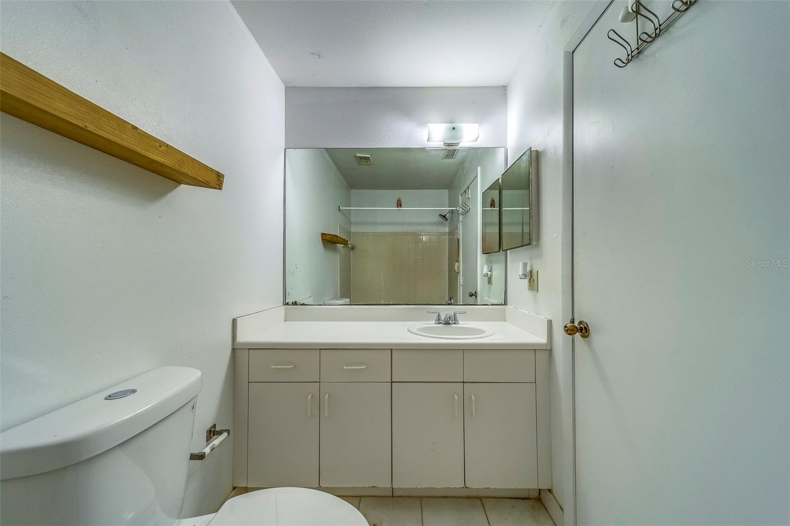 Image 34 of 78 For 3001 58th Avenue S 904