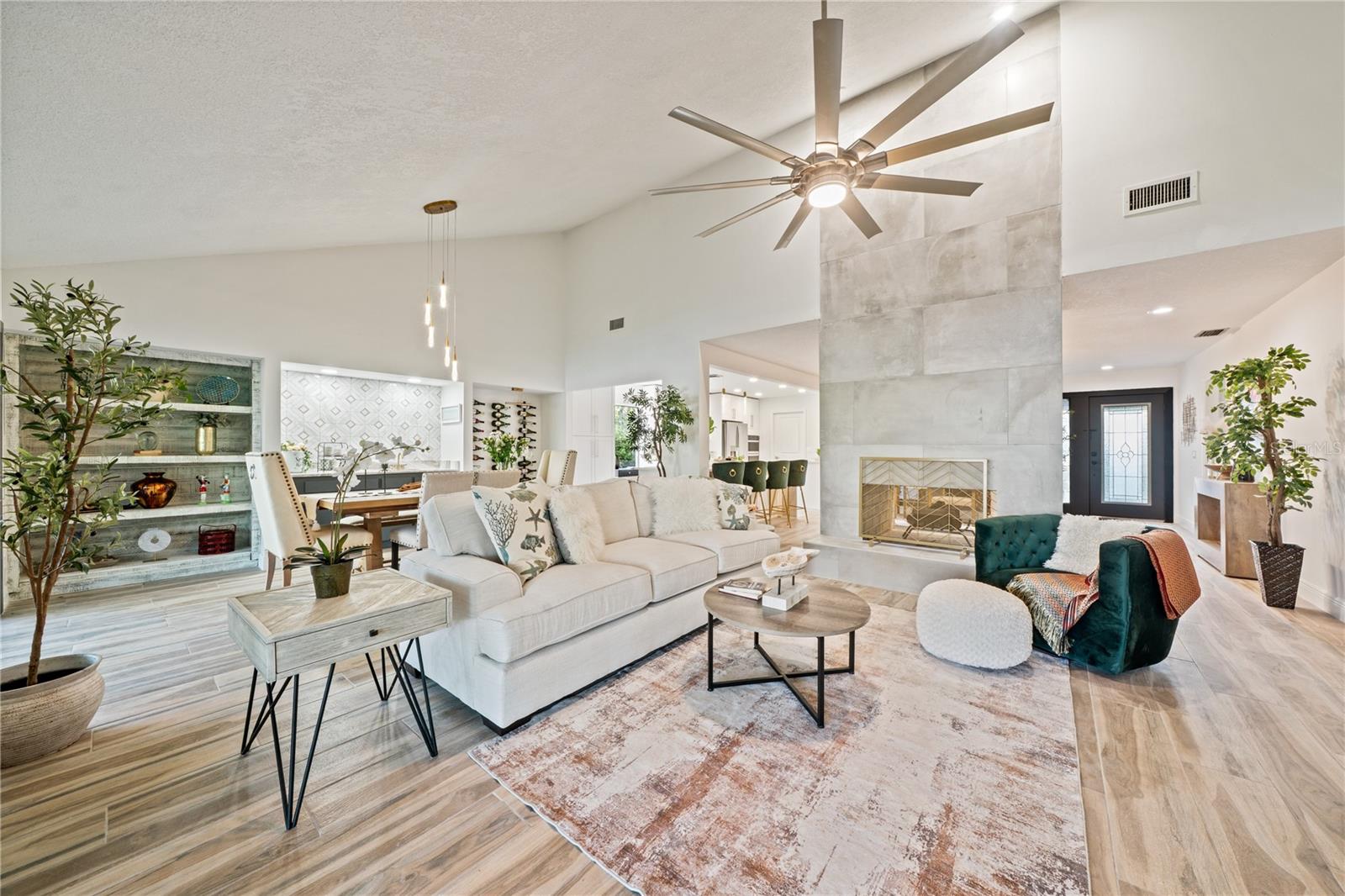 Image 27 of 96 For 8304 Palma Vista Lane