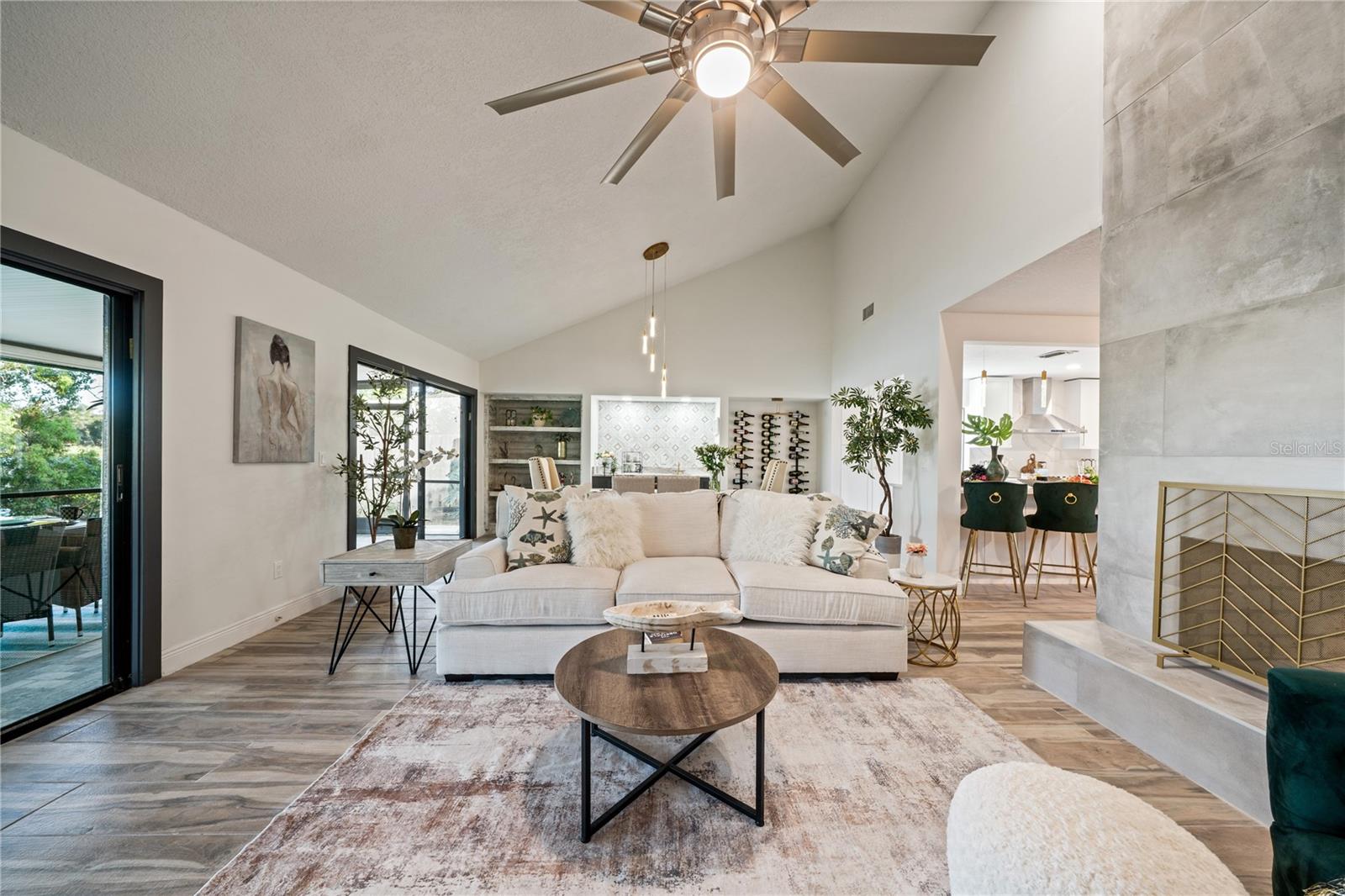 Image 28 of 96 For 8304 Palma Vista Lane