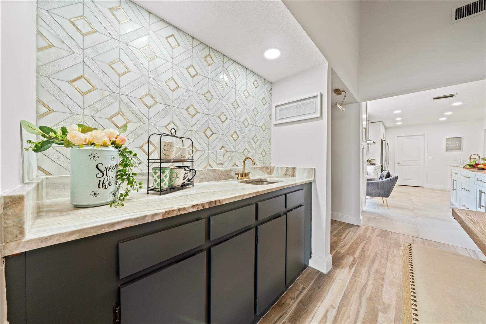 Image 31 of 96 For 8304 Palma Vista Lane