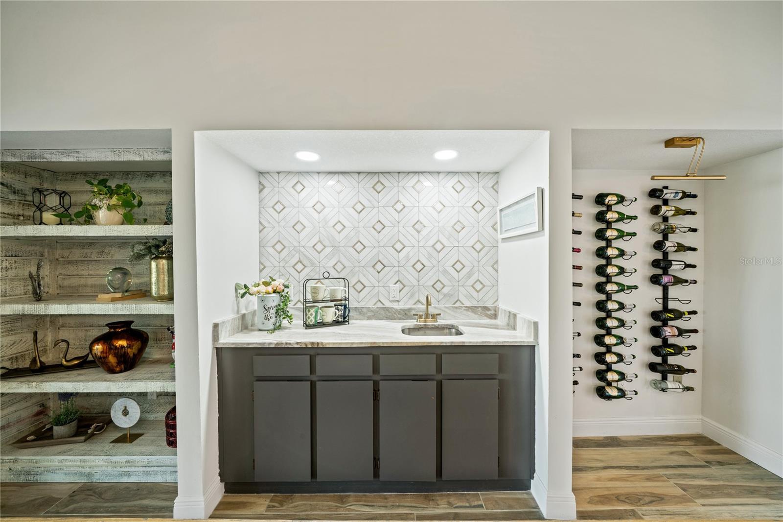 Image 34 of 96 For 8304 Palma Vista Lane