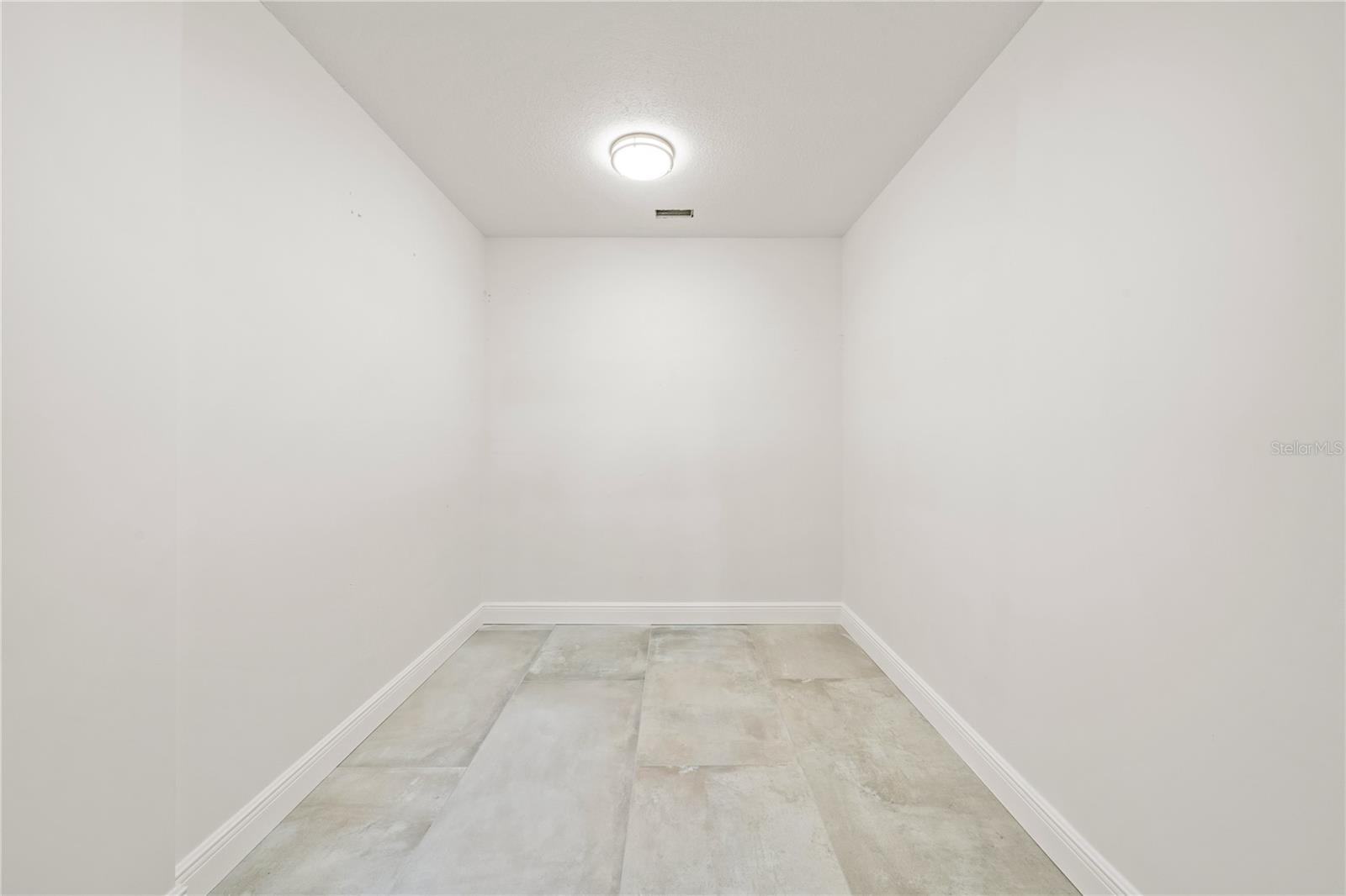 Image 49 of 96 For 8304 Palma Vista Lane