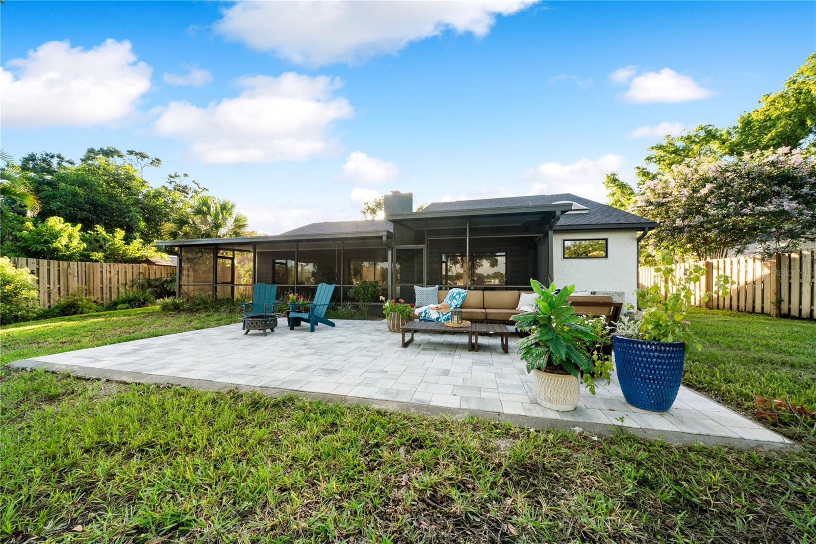 Image 76 of 96 For 8304 Palma Vista Lane