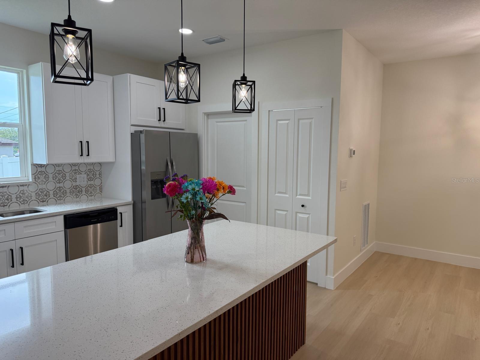 Image 14 of 46 For 126 Canby Circle