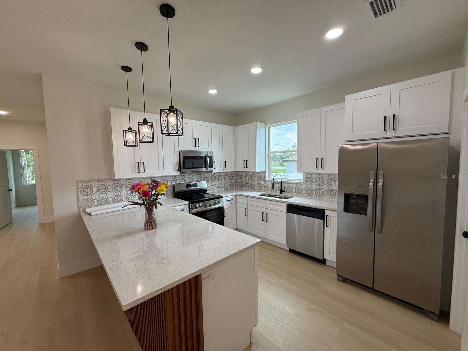 Image 16 of 46 For 126 Canby Circle