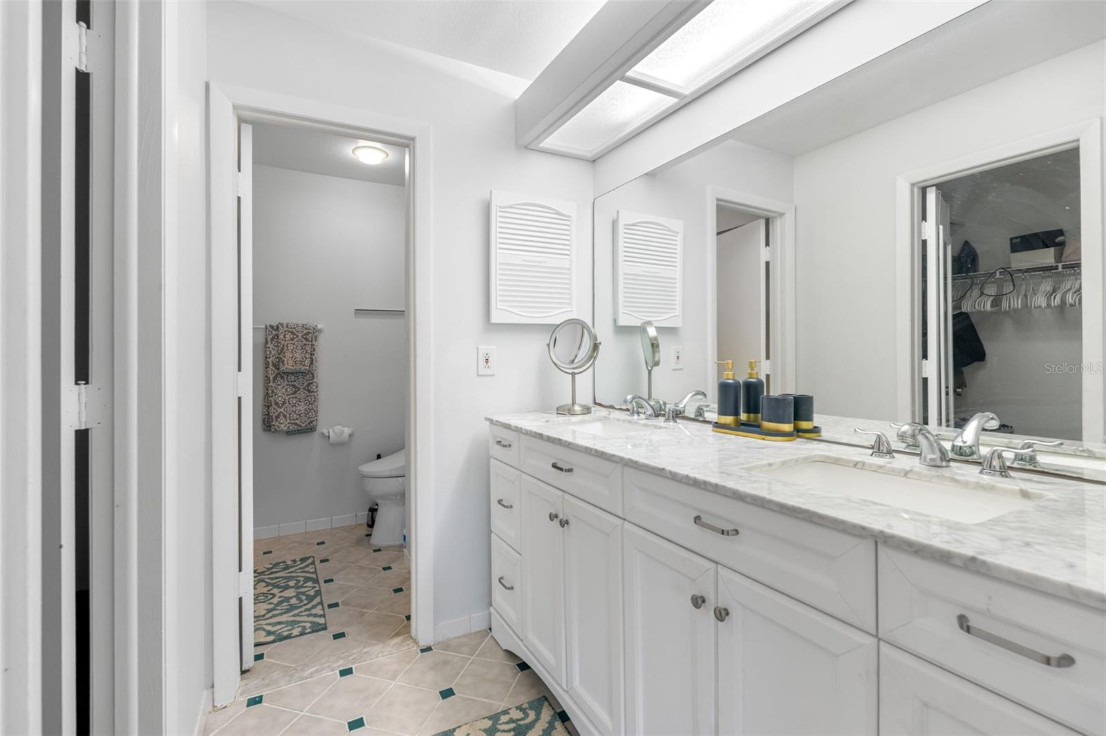 Image 19 of 23 For 2583 Countryside Boulevard 3212