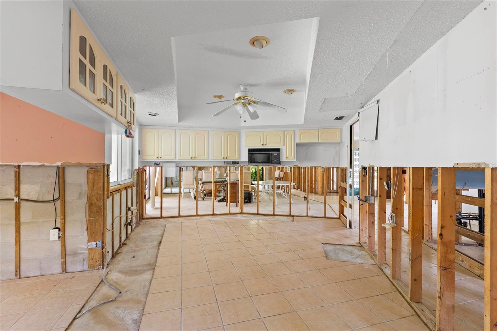 Image 21 of 43 For 5030 Porpoise Place