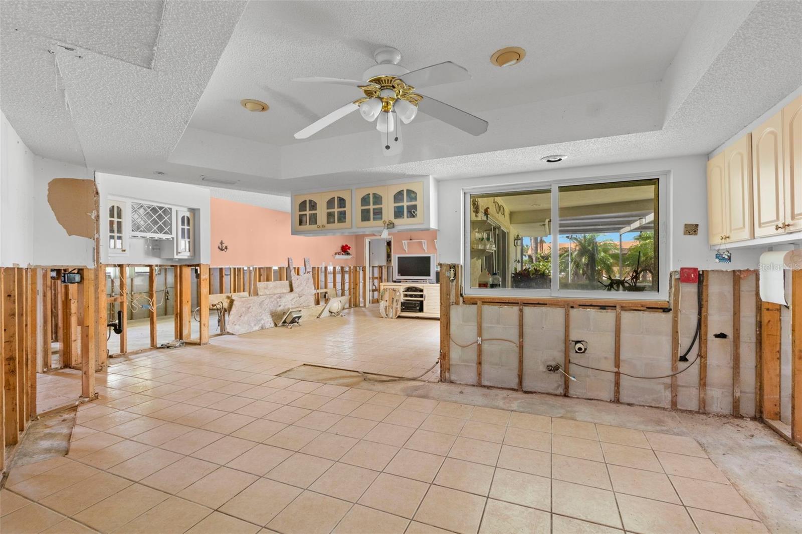 Image 22 of 43 For 5030 Porpoise Place
