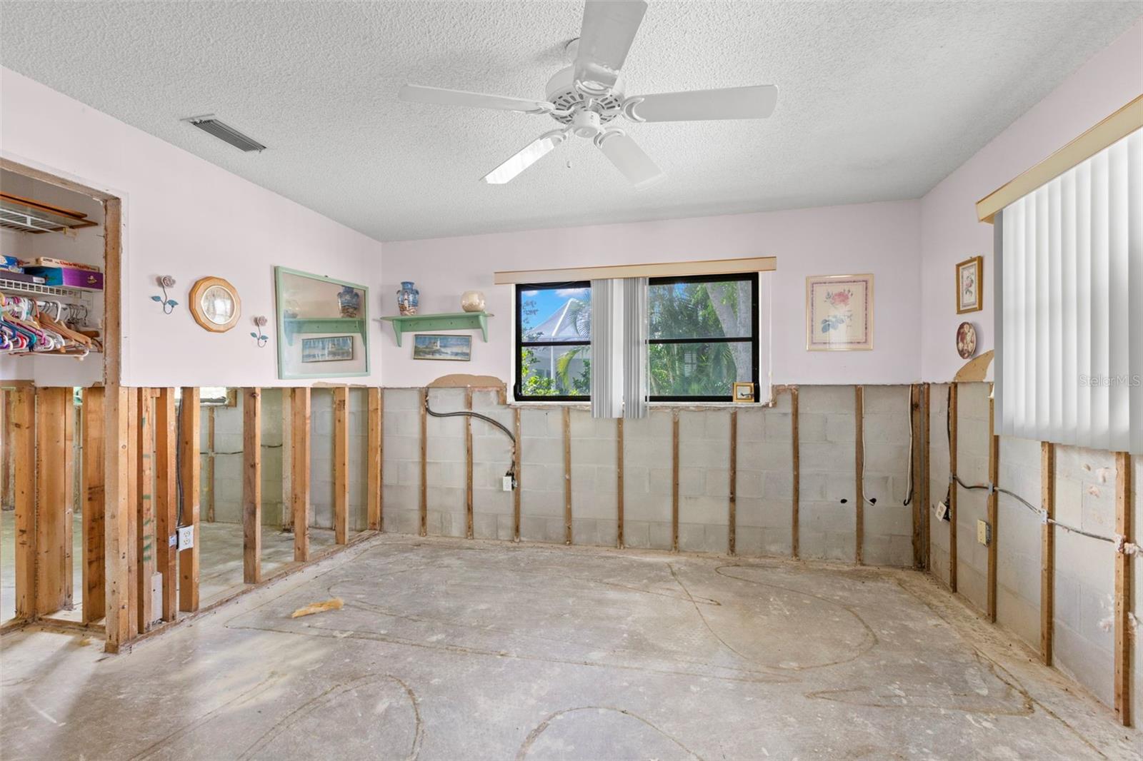 Image 32 of 43 For 5030 Porpoise Place