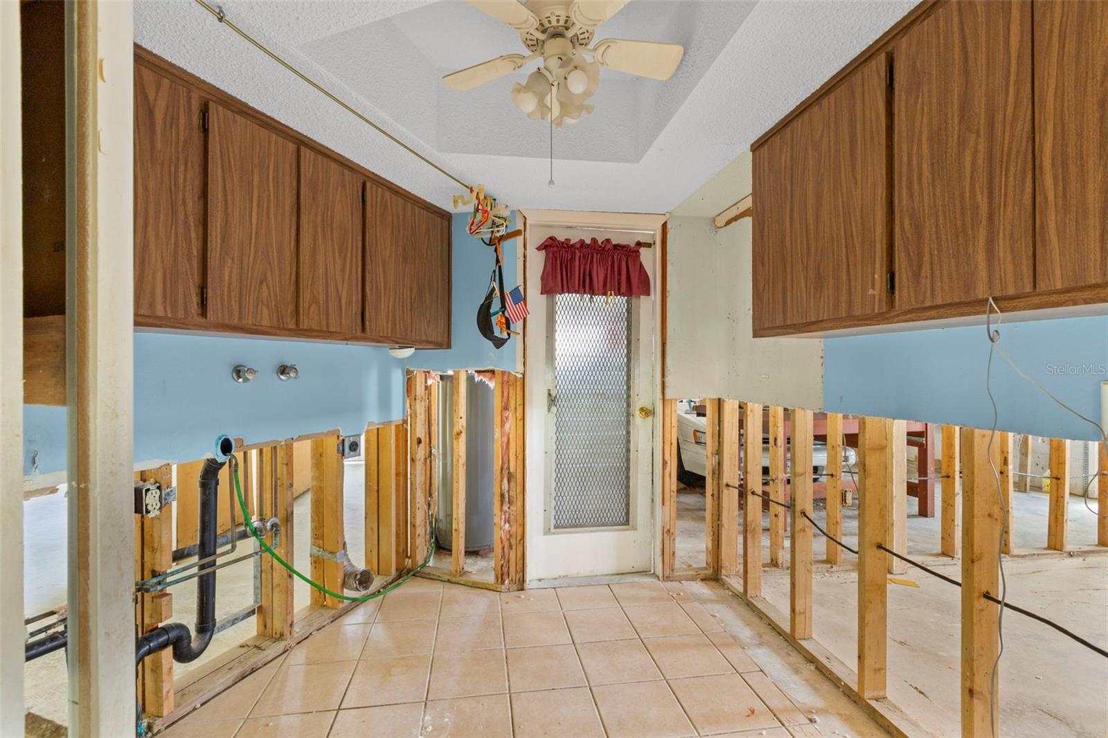 Image 33 of 43 For 5030 Porpoise Place