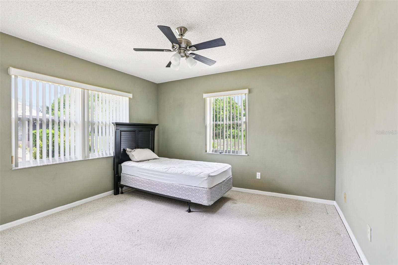 Image 58 of 72 For 1812 New Bedford Drive