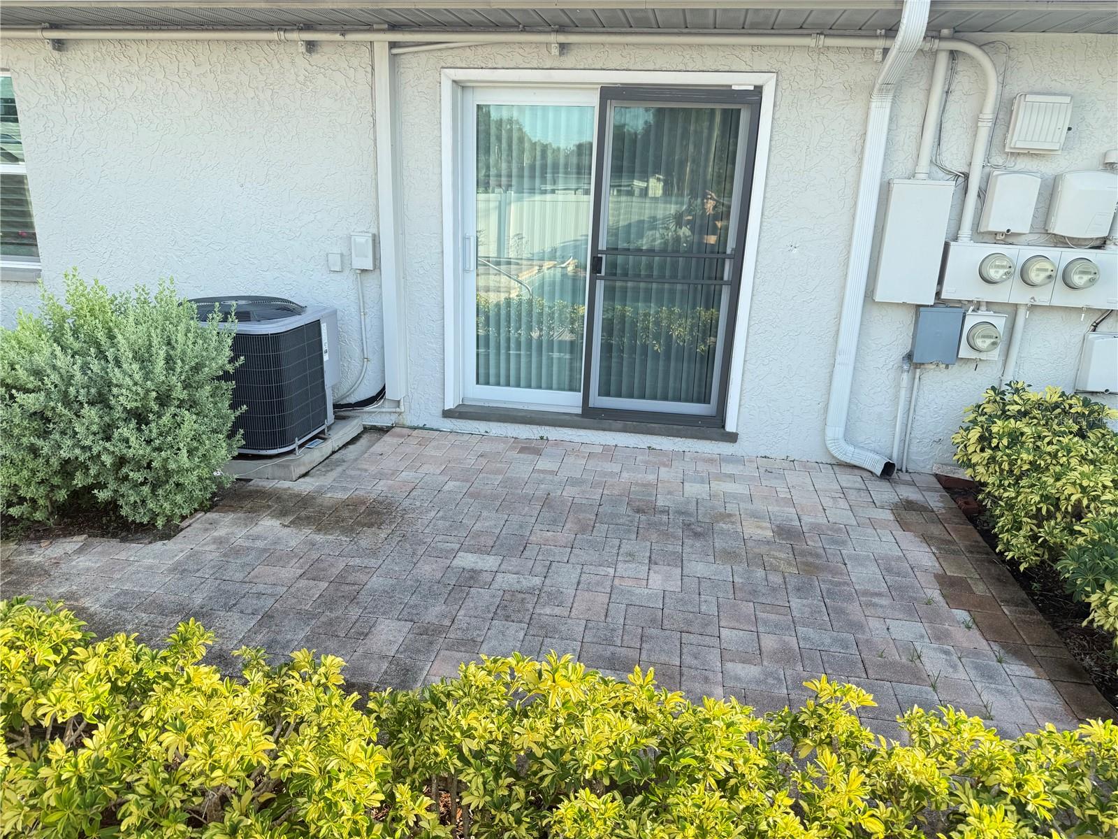 Image 21 of 31 For 440 50th Avenue N