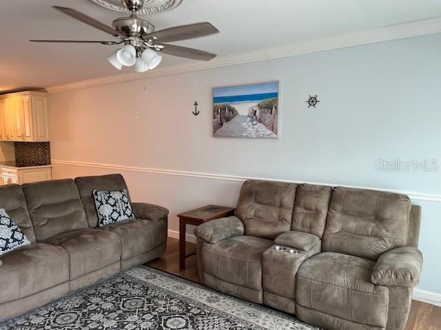 Image 4 of 27 For 2426 Persian Drive 62
