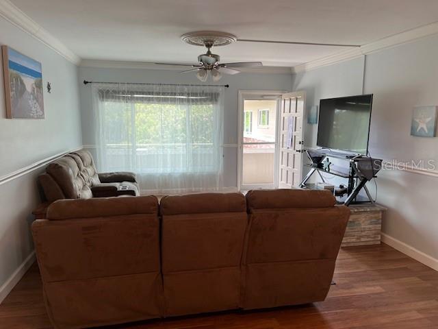 Image 5 of 27 For 2426 Persian Drive 62