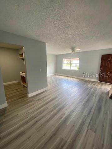 Image 7 of 18 For 9013 Tudor Drive G105