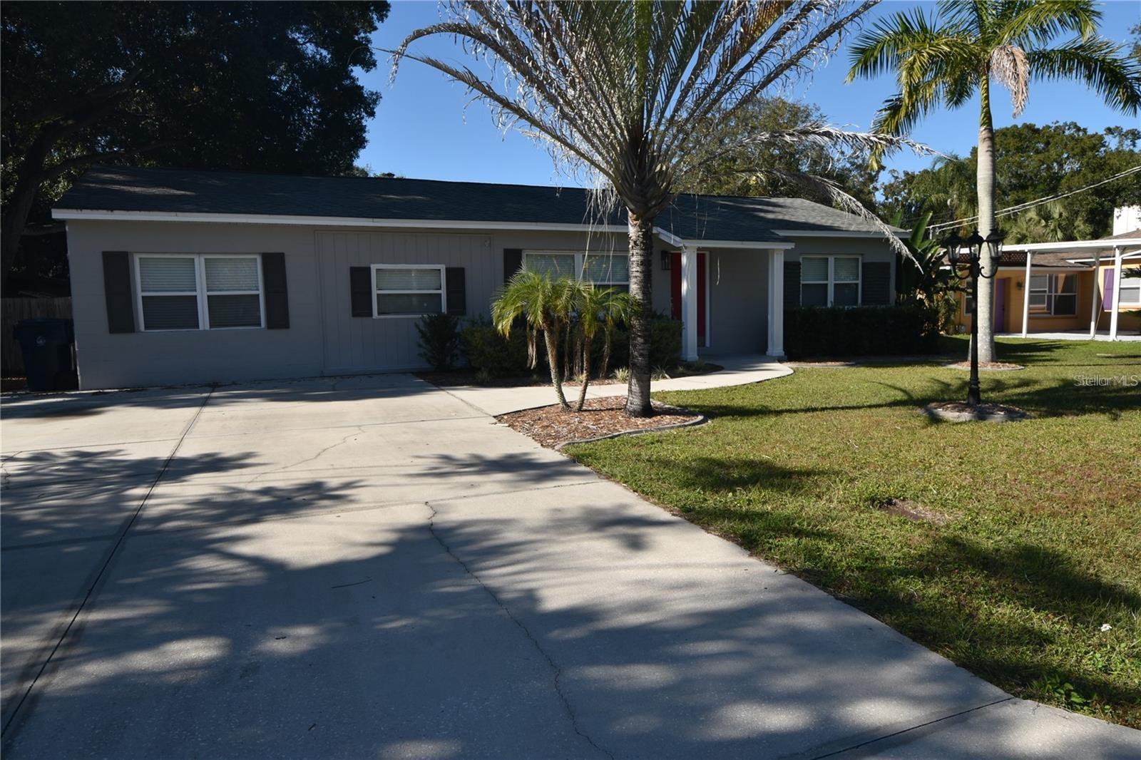 Details for 6215 Kelly Road, TAMPA, FL 33611