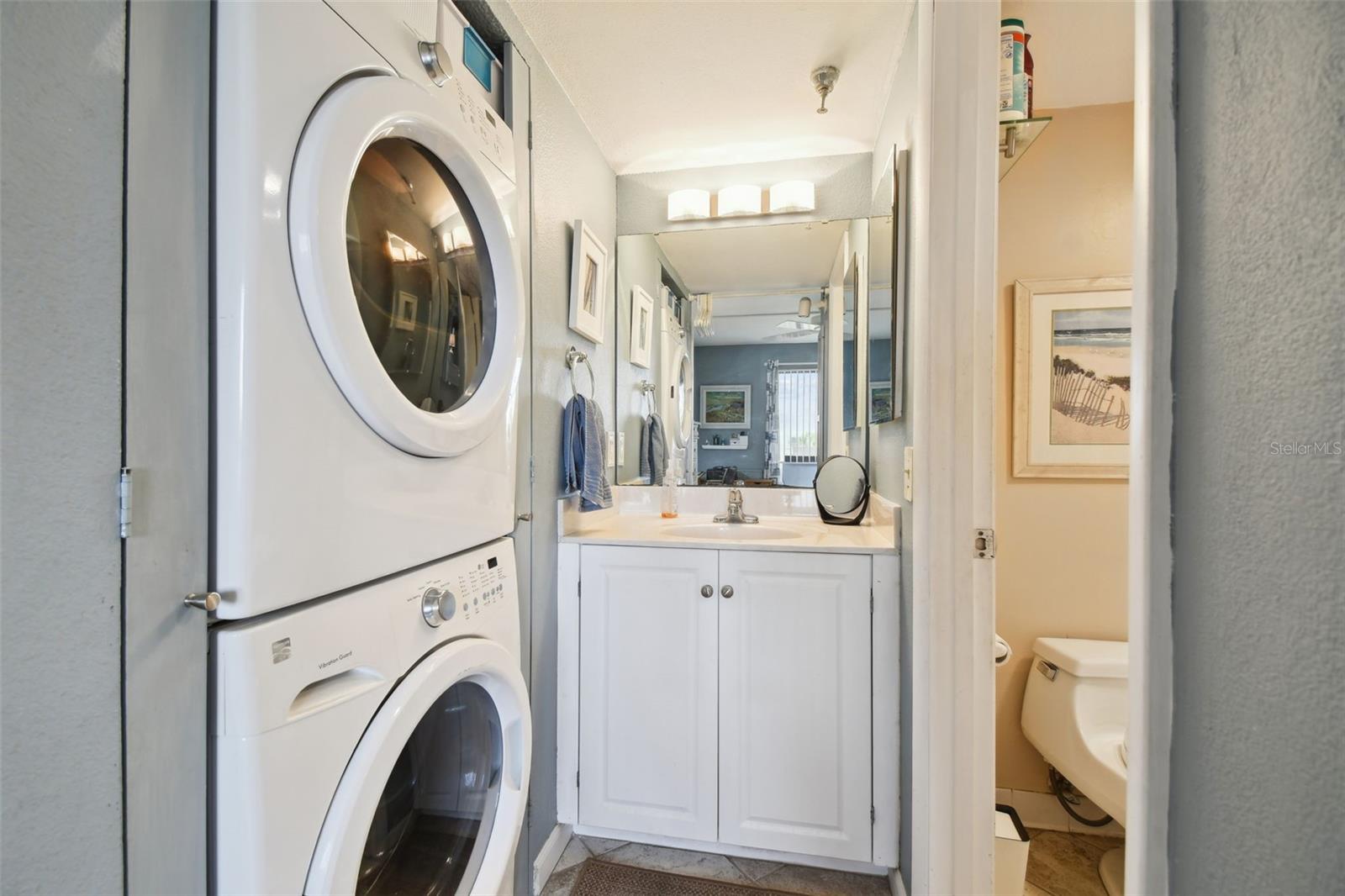 Image 15 of 96 For 5915 Sea Ranch Drive 209