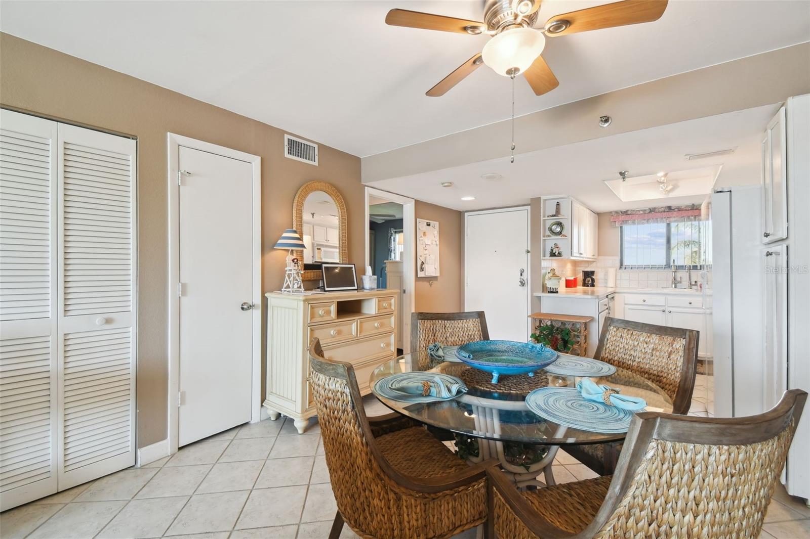 Image 29 of 96 For 5915 Sea Ranch Drive 209