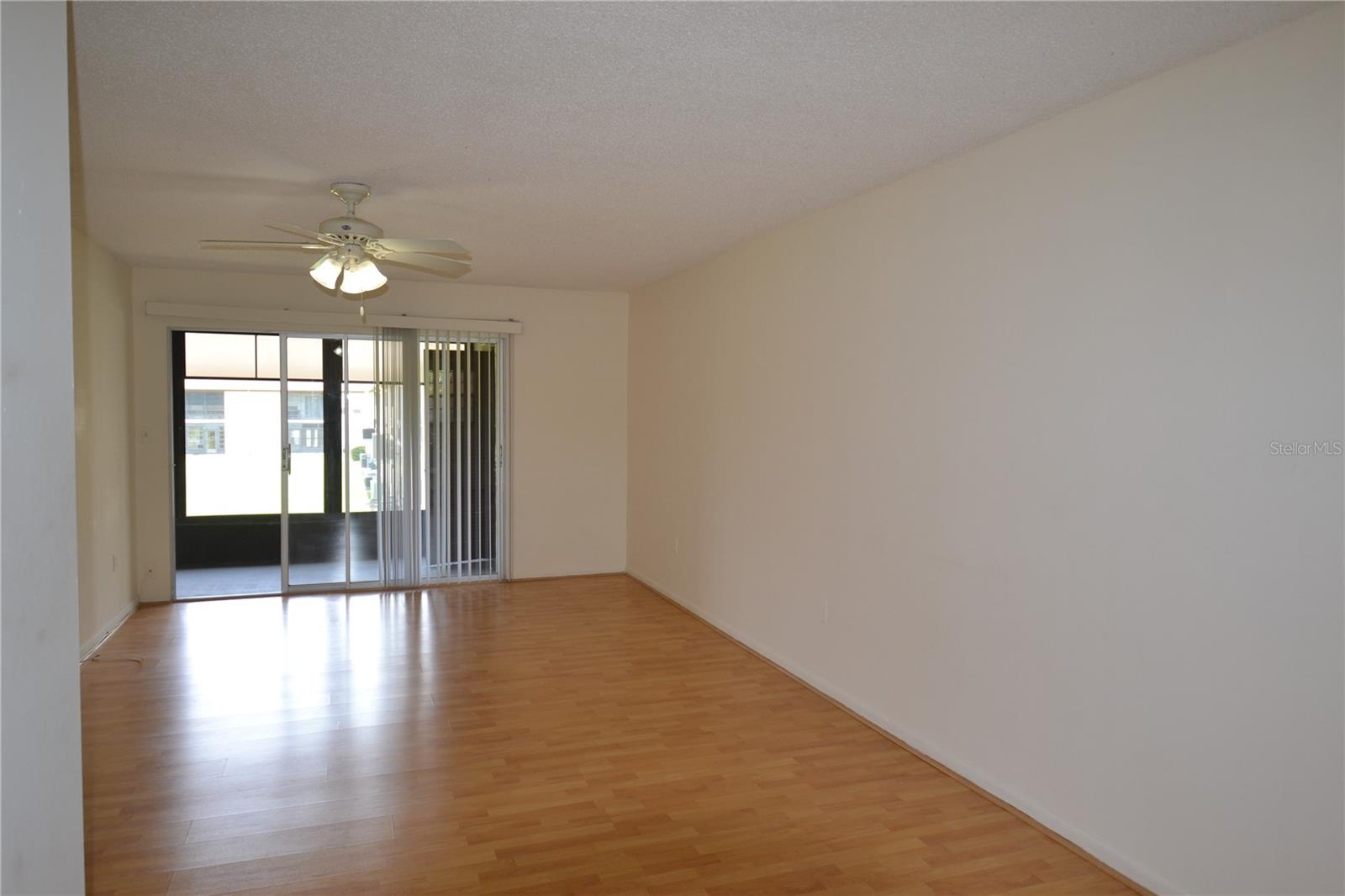 Image 12 of 37 For 5154 Turquoise Lane 207