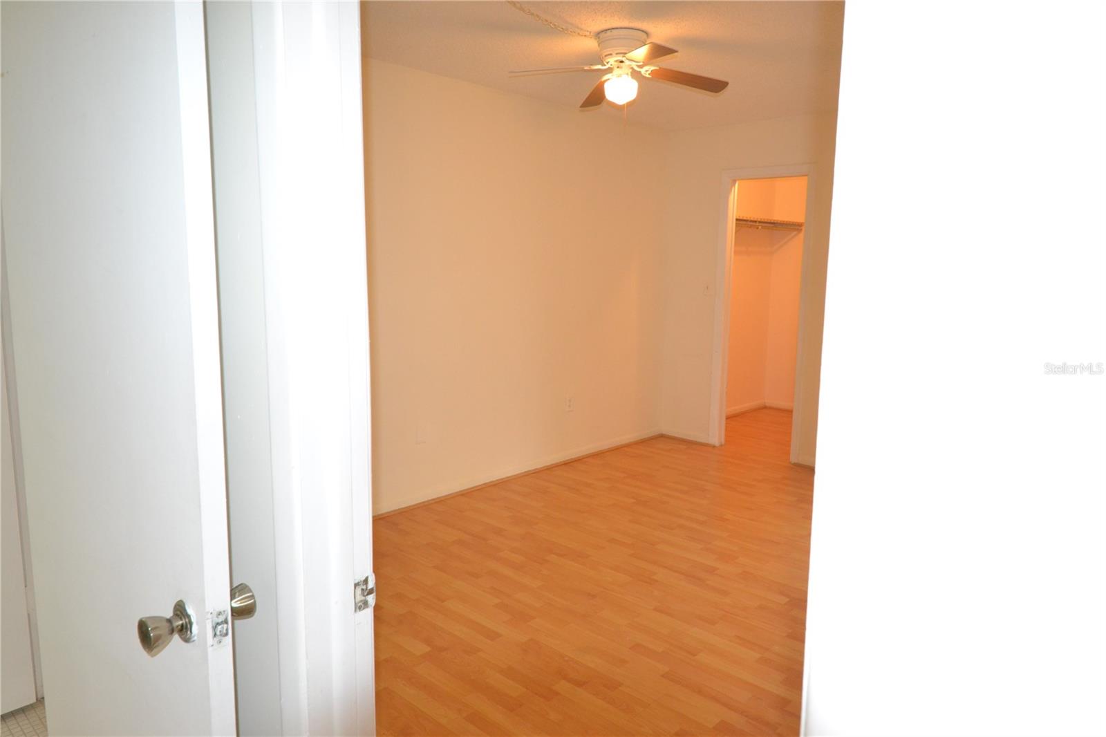 Image 20 of 37 For 5154 Turquoise Lane 207
