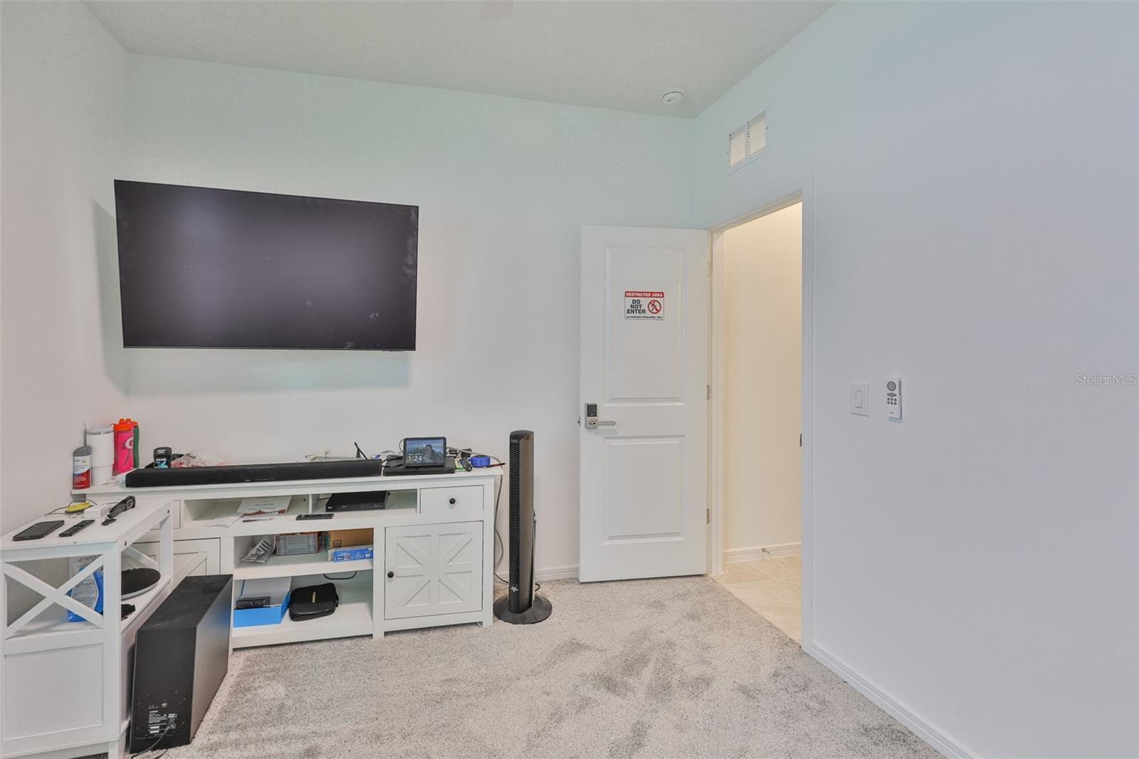 Image 12 of 17 For 2948 Forest Meadow Avenue