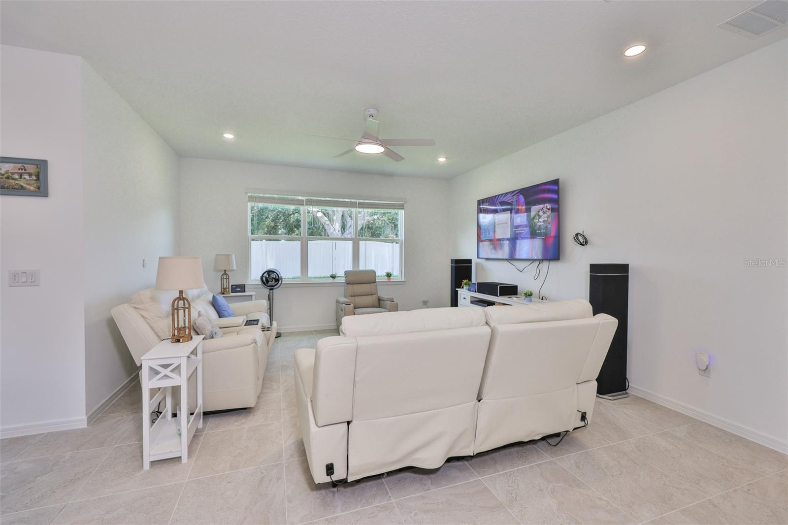 Image 16 of 17 For 2948 Forest Meadow Avenue